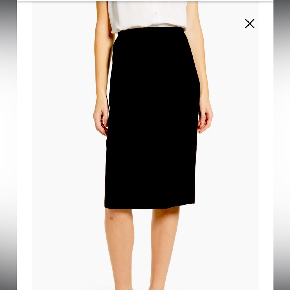 Ming Wang NWT elastic waist knee length straight skirt, Size 0X
